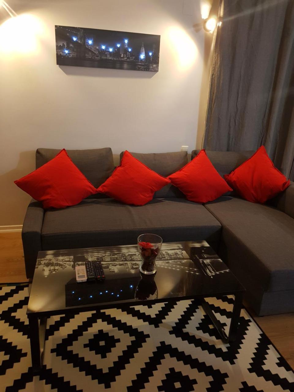 Modern Apartment With Pool In North Bucharest Cretuleasca 외부 사진