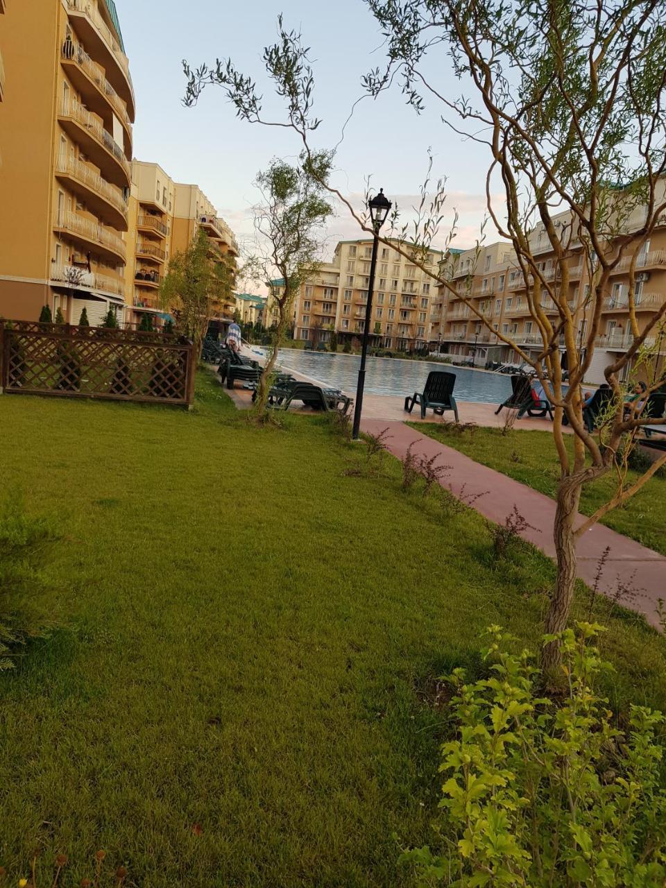 Modern Apartment With Pool In North Bucharest Cretuleasca 외부 사진